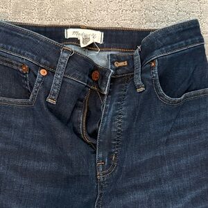 Madewell women’s  Deep Indigo Slim Jeans